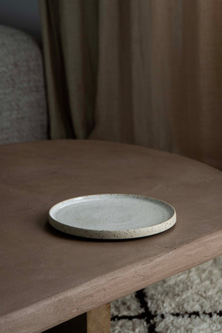 Serif Plate - Medium