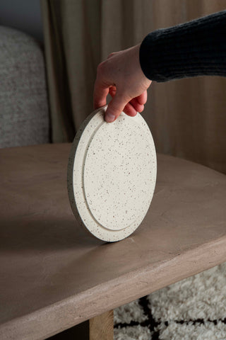 Serif Plate - Medium