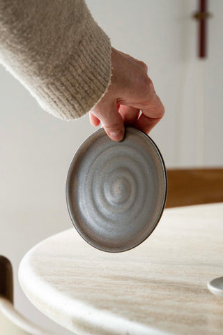 Serif Saucer -  Brown