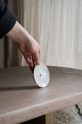 Serif Incense Holder - Speckle