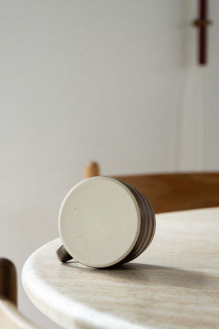 Serif Mug - Brown