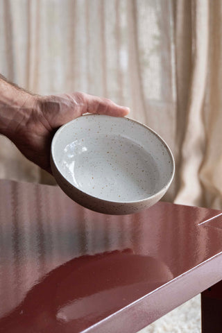 Serif Bowl Medium - Gefleckt